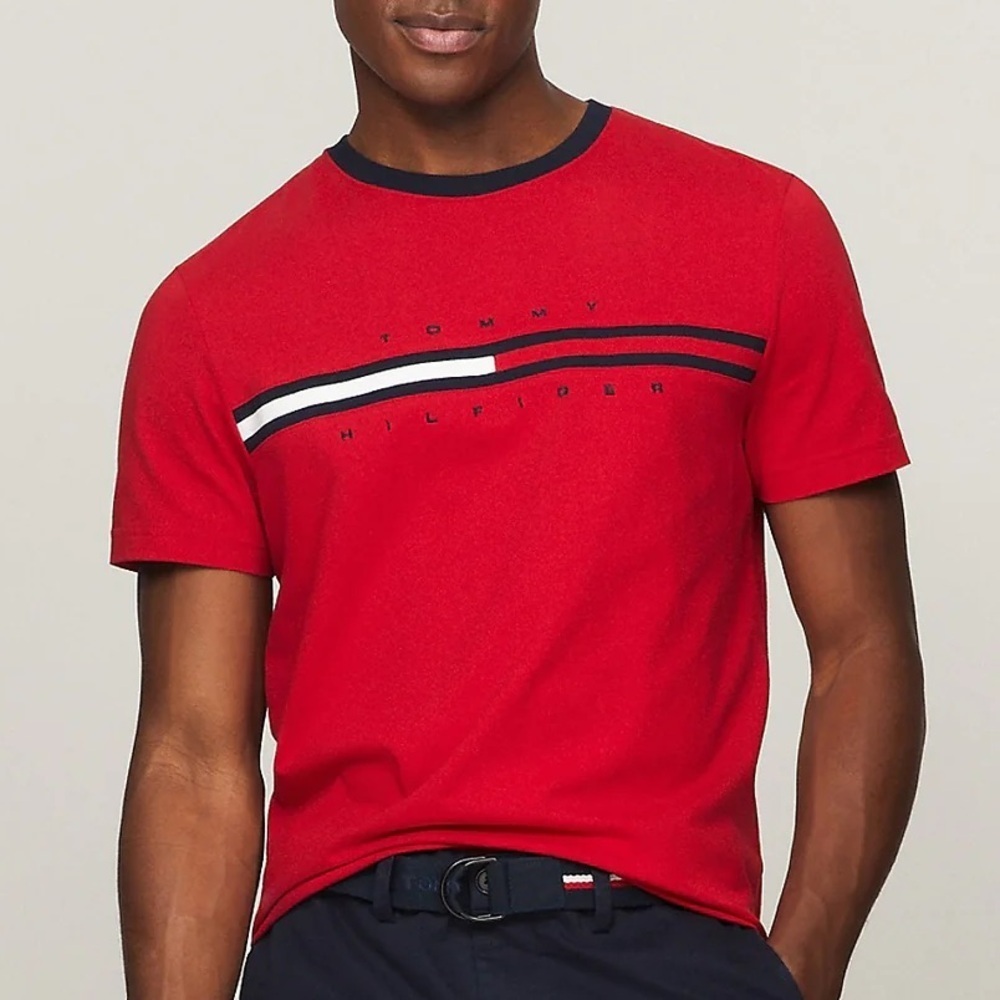 NWOT Tommy Hilfiger Signature Graphic Tee - Red - Men's XSmall